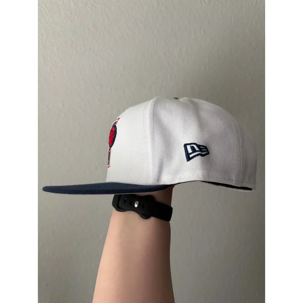 New Era 59FIFTY Houston Comets WNBA Fitted Hat White Navy Space Logo 7 5/8 NWT